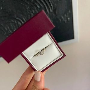 Helzberg diamond promise ring size 6